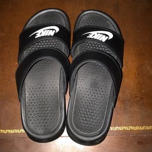 Nike slides